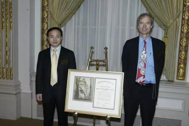 施正榮：僅以此文悼念我的師兄、朋友和同事Stuart Wenham 教授