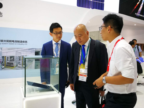 愛旭半片、疊片電池助力平價上網(wǎng)