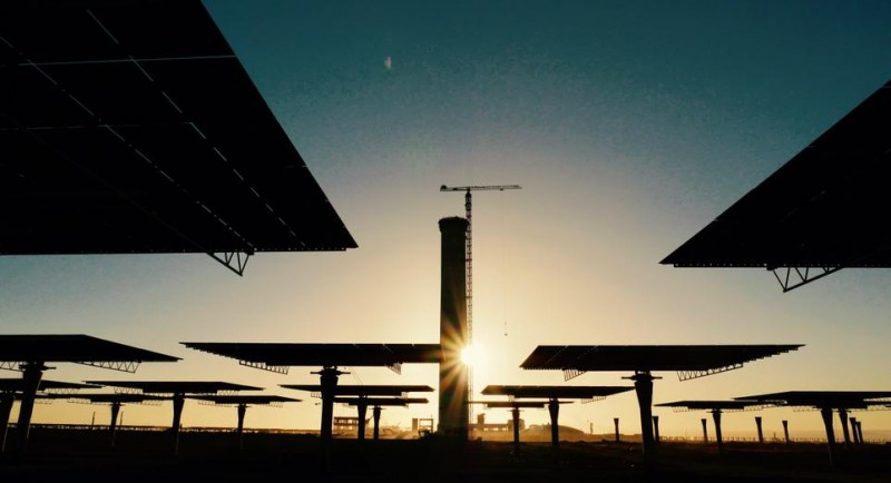 580MW！全球最大太陽能光伏發(fā)電與光熱發(fā)電公園10 月將于摩洛哥落成